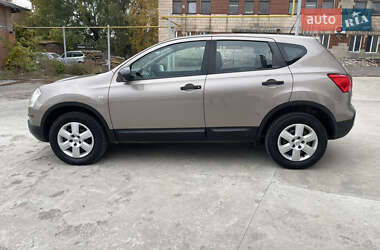 Внедорожник / Кроссовер Nissan Qashqai 2007 в 