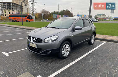 Позашляховик / Кросовер Nissan Qashqai 2012 в Луцьку