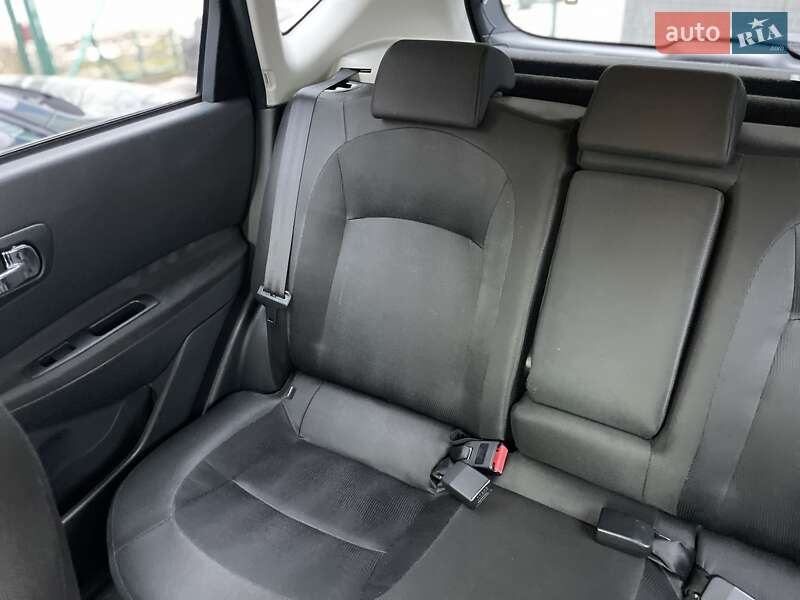 Внедорожник / Кроссовер Nissan Qashqai 2010 в Сумах