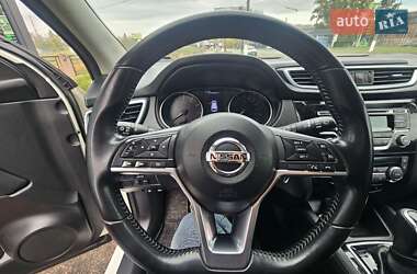 Позашляховик / Кросовер Nissan Qashqai 2018 в  фото 12 Позашляховик / Кросовер Nissan Qashqai 2018 в