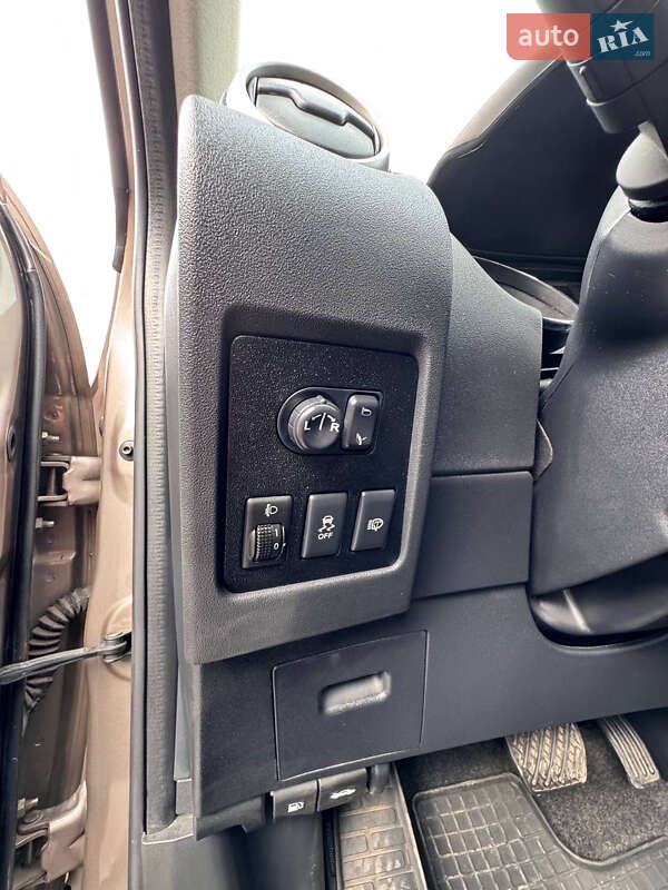 Позашляховик / Кросовер Nissan Qashqai 2012 в Запоріжжі фото 20 Позашляховик / Кросовер Nissan Qashqai 2012 в Запоріжжі