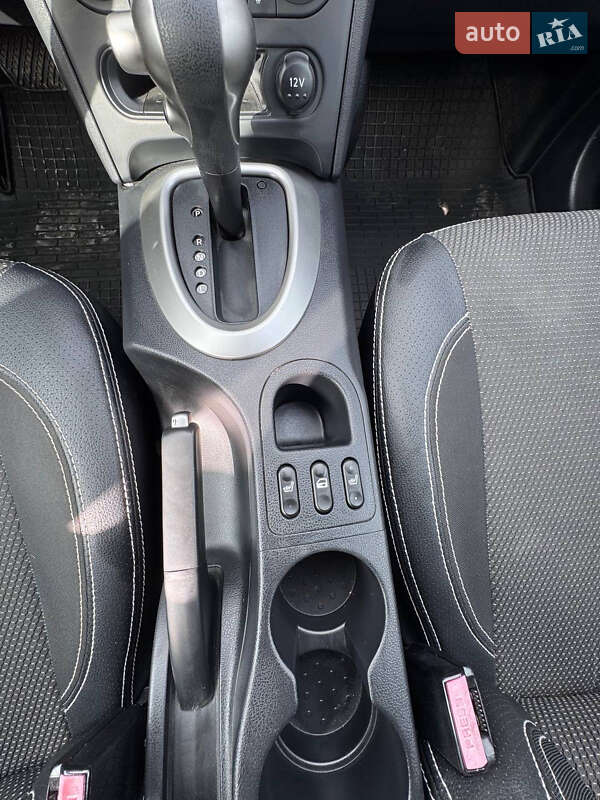 Позашляховик / Кросовер Nissan Qashqai 2012 в Запоріжжі фото 24 Позашляховик / Кросовер Nissan Qashqai 2012 в Запоріжжі