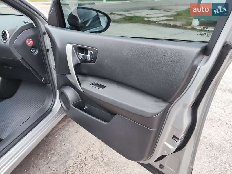 Внедорожник / Кроссовер Nissan Qashqai 2011 в Глухове фото 11 Внедорожник / Кроссовер Nissan Qashqai 2011 в Глухове