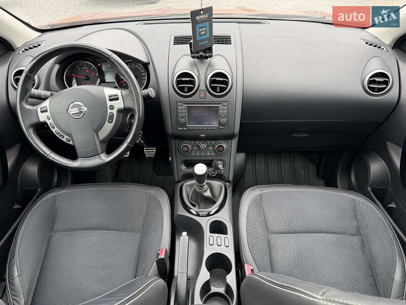 Внедорожник / Кроссовер Nissan Qashqai 2013 в Ровно