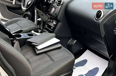 Внедорожник / Кроссовер Nissan Qashqai 2010 в 