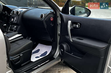 Внедорожник / Кроссовер Nissan Qashqai 2010 в 
