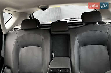 Внедорожник / Кроссовер Nissan Qashqai 2010 в 