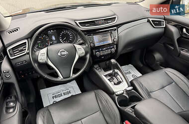 Внедорожник / Кроссовер Nissan Qashqai 2015 в 