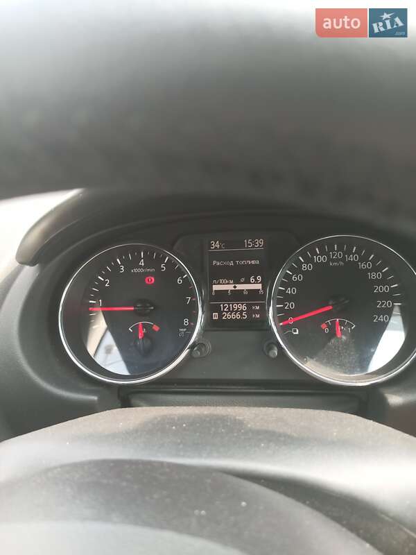 Внедорожник / Кроссовер Nissan Qashqai 2012 в Кривом Роге фото 3 Внедорожник / Кроссовер Nissan Qashqai 2012 в Кривом Роге