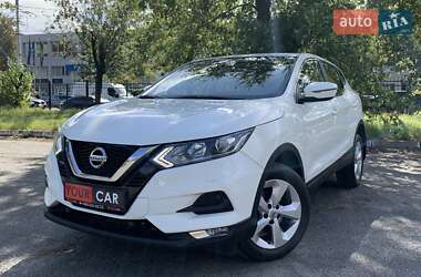 Внедорожник / Кроссовер Nissan Qashqai 2021 в 