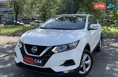 Внедорожник / Кроссовер Nissan Qashqai 2021 в 