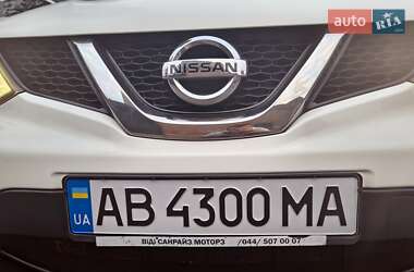 Внедорожник / Кроссовер Nissan Qashqai 2014 в 