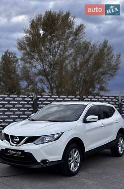 Позашляховик / Кросовер Nissan Qashqai 2017 в Києві