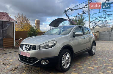 Внедорожник / Кроссовер Nissan Qashqai 2012 в Малой Виске