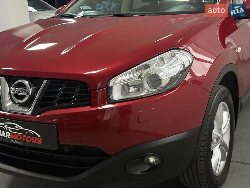 Внедорожник / Кроссовер Nissan Qashqai 2010 в Полтаве