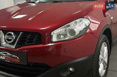 Внедорожник / Кроссовер Nissan Qashqai 2010 в 