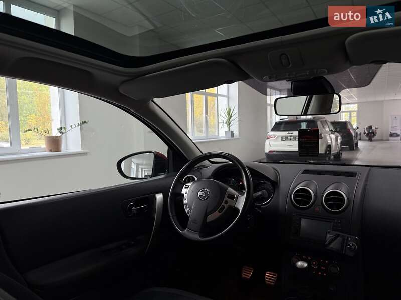 Внедорожник / Кроссовер Nissan Qashqai 2010 в Полтаве