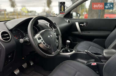 Внедорожник / Кроссовер Nissan Qashqai 2010 в 