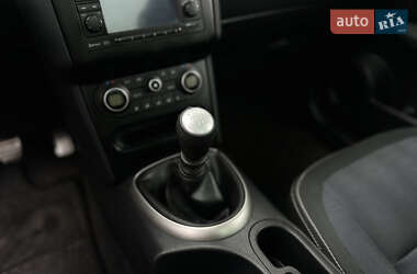 Внедорожник / Кроссовер Nissan Qashqai 2010 в 