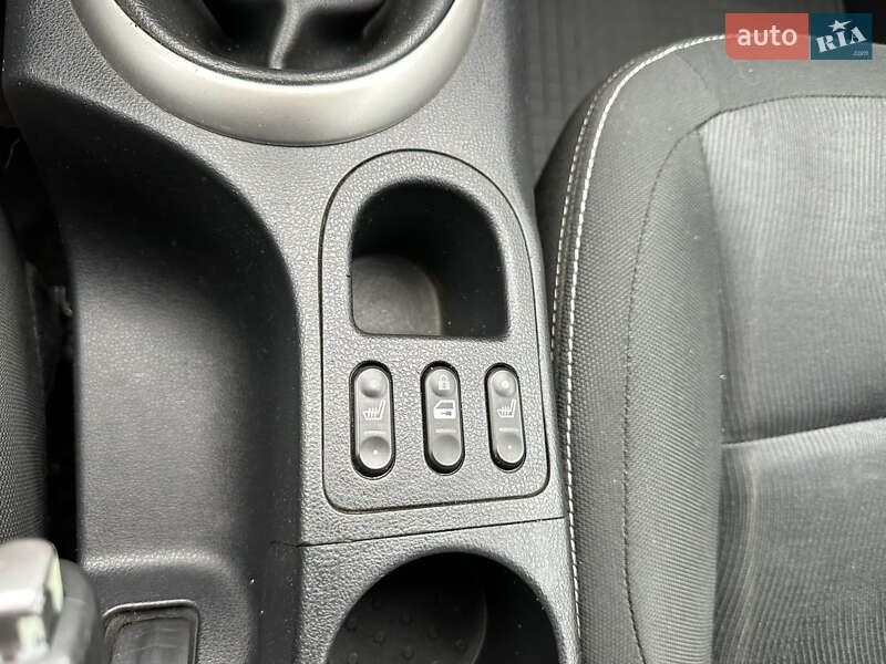 Внедорожник / Кроссовер Nissan Qashqai 2011 в Нежине