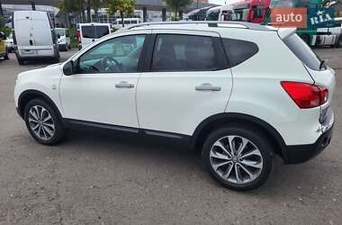 Внедорожник / Кроссовер Nissan Qashqai 2010 в 