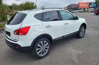 Внедорожник / Кроссовер Nissan Qashqai 2010 в 