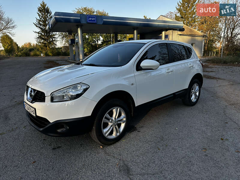 Внедорожник / Кроссовер Nissan Qashqai 2010 в Кицмани фото 8 Внедорожник / Кроссовер Nissan Qashqai 2010 в Кицмани