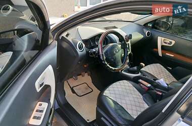 Позашляховик / Кросовер Nissan Qashqai 2011 в  фото 11 Позашляховик / Кросовер Nissan Qashqai 2011 в