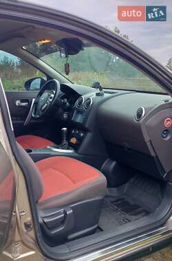 Внедорожник / Кроссовер Nissan Qashqai 2007 в 