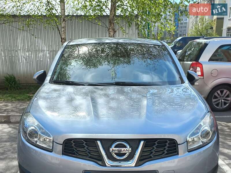Внедорожник / Кроссовер Nissan Qashqai 2011 в Ямполе