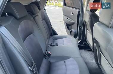 Внедорожник / Кроссовер Nissan Qashqai 2012 в 