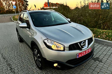 Внедорожник / Кроссовер Nissan Qashqai 2012 в Стрые