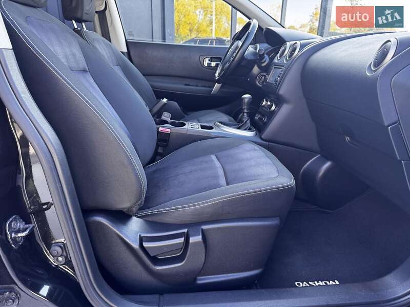 Позашляховик / Кросовер Nissan Qashqai 2012 в Нетішині