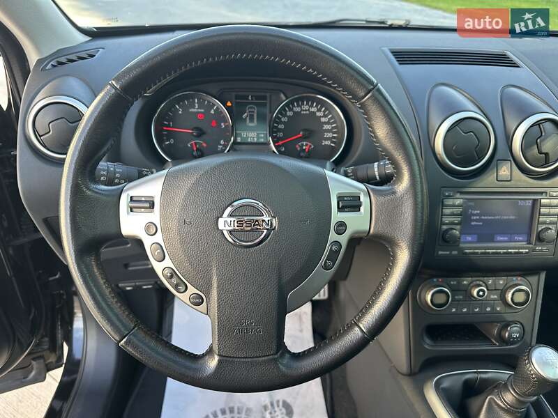 Внедорожник / Кроссовер Nissan Qashqai 2010 в Луцке