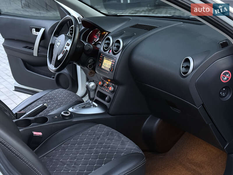 Внедорожник / Кроссовер Nissan Qashqai 2010 в Борщеве