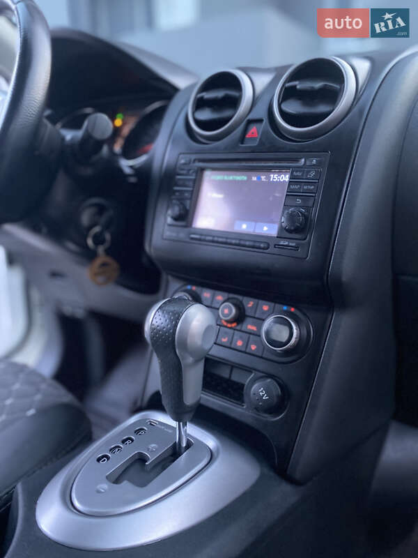 Внедорожник / Кроссовер Nissan Qashqai 2010 в Борщеве