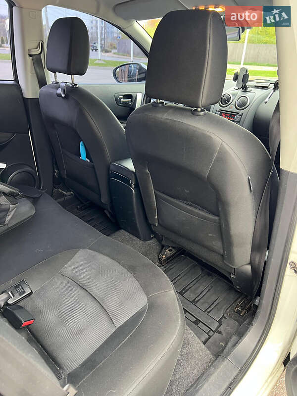 Позашляховик / Кросовер Nissan Qashqai 2012 в Києві фото 7 Позашляховик / Кросовер Nissan Qashqai 2012 в Києві