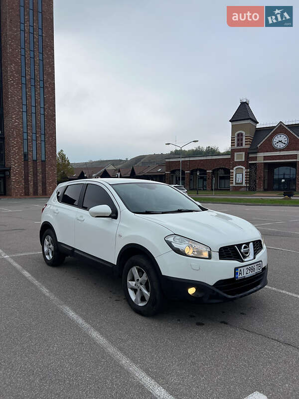 Позашляховик / Кросовер Nissan Qashqai 2012 в Києві фото 12 Позашляховик / Кросовер Nissan Qashqai 2012 в Києві
