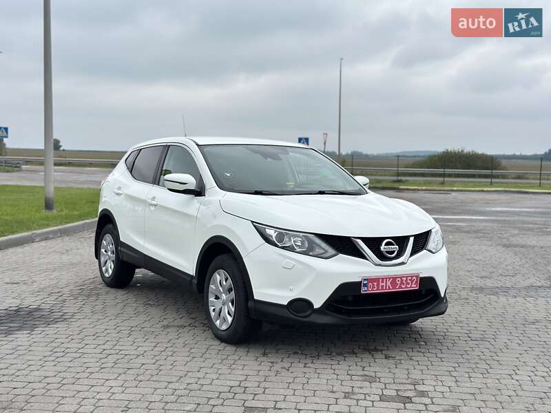 Внедорожник / Кроссовер Nissan Qashqai 2015 в Радивилове фото 3 Внедорожник / Кроссовер Nissan Qashqai 2015 в Радивилове