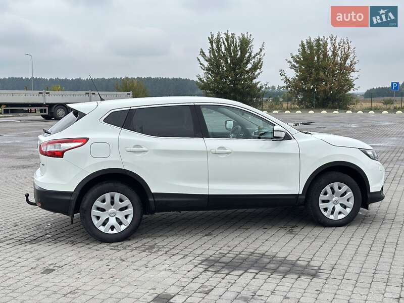 Внедорожник / Кроссовер Nissan Qashqai 2015 в Радивилове фото 8 Внедорожник / Кроссовер Nissan Qashqai 2015 в Радивилове