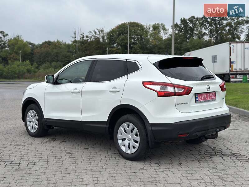 Внедорожник / Кроссовер Nissan Qashqai 2015 в Радивилове фото 17 Внедорожник / Кроссовер Nissan Qashqai 2015 в Радивилове