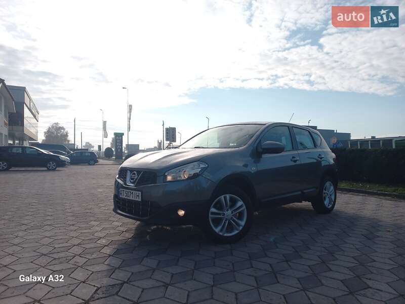 Позашляховик / Кросовер Nissan Qashqai 2011 в Снятині