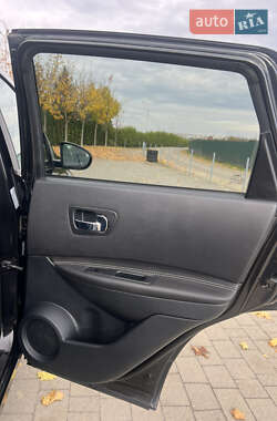 Внедорожник / Кроссовер Nissan Qashqai 2013 в 