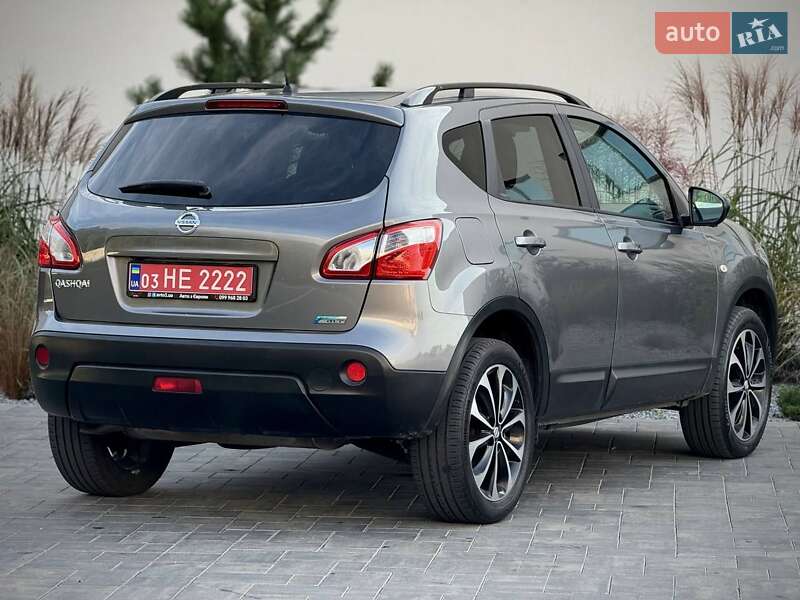 Внедорожник / Кроссовер Nissan Qashqai 2014 в Луцке фото 3 Внедорожник / Кроссовер Nissan Qashqai 2014 в Луцке