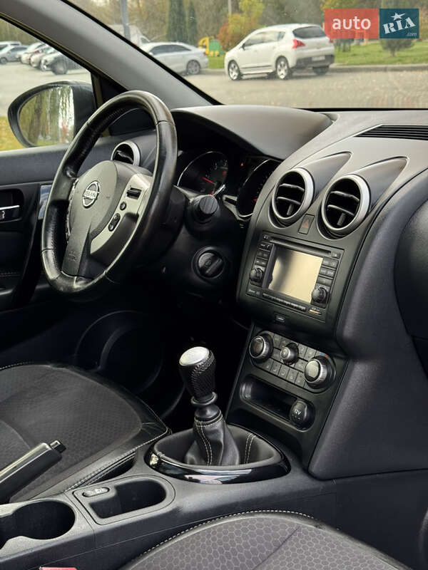 Внедорожник / Кроссовер Nissan Qashqai 2013 в Львове