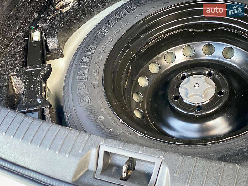 Позашляховик / Кросовер Nissan Qashqai 2011 в Дніпрі фото 22 Позашляховик / Кросовер Nissan Qashqai 2011 в Дніпрі