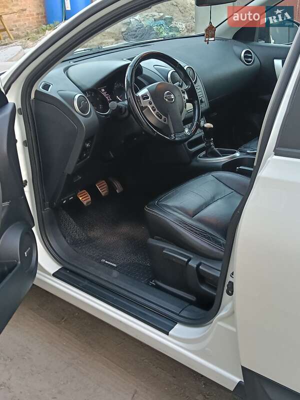 Внедорожник / Кроссовер Nissan Qashqai 2013 в Александровке фото 5 Внедорожник / Кроссовер Nissan Qashqai 2013 в Александровке