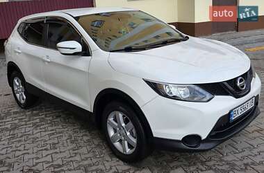 Внедорожник / Кроссовер Nissan Qashqai 2014 в 