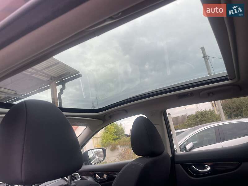 Позашляховик / Кросовер Nissan Qashqai 2015 в Луцьку фото 23 Позашляховик / Кросовер Nissan Qashqai 2015 в Луцьку