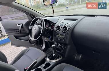 Внедорожник / Кроссовер Nissan Qashqai 2011 в 